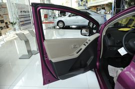 2010款雅力士1.6G