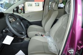 2010款雅力士1.6G