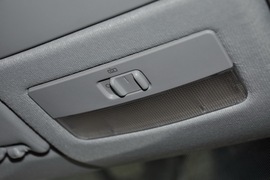 2011款斯柯达晶锐1.6L手动酷黑版