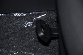 2011款斯柯达晶锐1.6L手动酷黑版