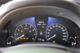 2010款雷克萨斯RX350典雅版