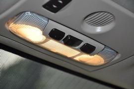 2011款福特福克斯两厢2.0L手自一体运动型