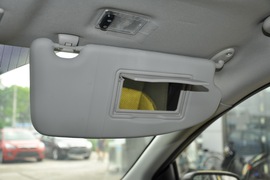 2011款福特福克斯两厢2.0L手自一体运动型