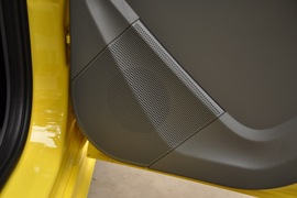 2011款福特福克斯两厢2.0L手自一体运动型