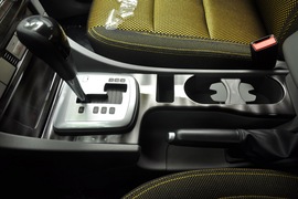 2011款福特福克斯两厢2.0L手自一体运动型