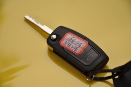 2011款福特福克斯两厢2.0L手自一体运动型