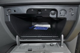 2011款福特福克斯两厢2.0L手自一体运动型
