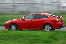 2010款马自达睿翼轿跑2.0L豪华版试驾实拍