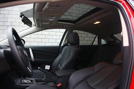 2010款马自达睿翼轿跑2.0L豪华版试驾实拍