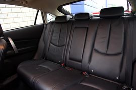 2010款马自达睿翼轿跑2.0L豪华版试驾实拍