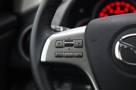 2010款马自达睿翼轿跑2.0L豪华版试驾实拍