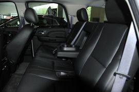 2010款凯迪拉克凯雷德混合动力