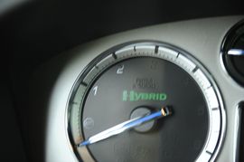 2010款凯迪拉克凯雷德混合动力