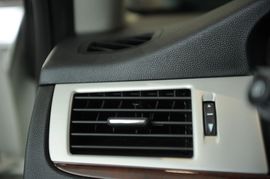 2010款凯迪拉克凯雷德混合动力