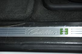 2010款凯迪拉克凯雷德混合动力