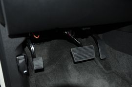 2010款凯迪拉克凯雷德混合动力