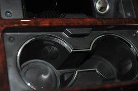 2010款凯迪拉克凯雷德混合动力