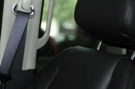 2010款凯迪拉克凯雷德混合动力