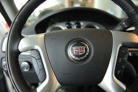 2010款凯迪拉克凯雷德混合动力