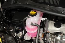 2008款丰田普瑞维亚2.4豪华型到店实拍