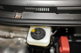 2008款丰田普瑞维亚2.4豪华型到店实拍