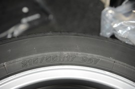 2008款丰田普瑞维亚2.4豪华型到店实拍