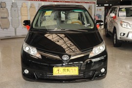 2008款丰田普瑞维亚2.4豪华型到店实拍