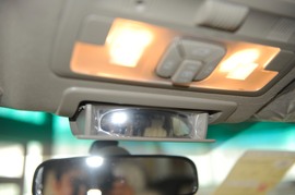 2008款丰田普瑞维亚2.4豪华型到店实拍