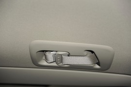 2008款丰田普瑞维亚2.4豪华型到店实拍