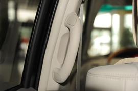 2008款丰田普瑞维亚2.4豪华型到店实拍