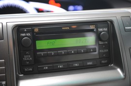 2008款丰田普瑞维亚2.4豪华型到店实拍