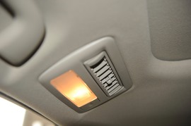 2008款丰田普瑞维亚2.4豪华型到店实拍