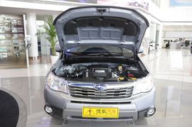 2010款斯巴鲁森林人运动特别导航版到店实拍