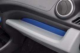 2010款铃木奥拓1.0L手动炫酷型