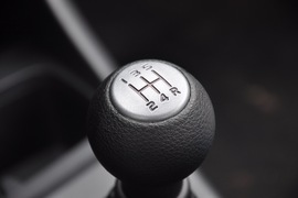 2010款铃木奥拓1.0L手动炫酷型