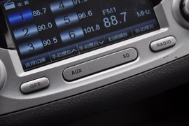 2010款铃木奥拓1.0L手动炫酷型