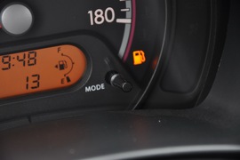 2010款铃木奥拓1.0L手动炫酷型