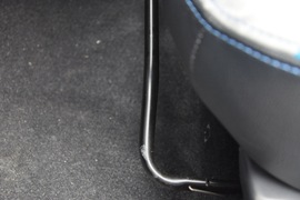 2010款铃木奥拓1.0L手动炫酷型