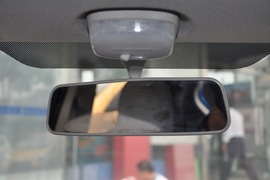 2010款铃木奥拓1.0L手动炫酷型