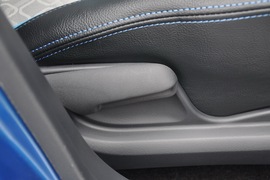 2010款铃木奥拓1.0L手动炫酷型