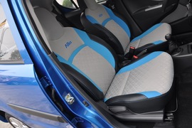 2010款铃木奥拓1.0L手动炫酷型