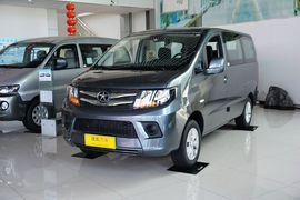 2015款江淮瑞风M3