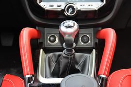 2016款众泰SR7