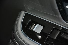 2016款捷豹XJL