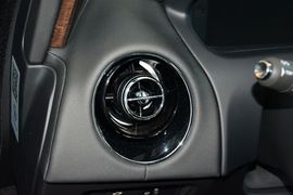 2016款捷豹XJL