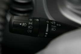 2010款吉普指南者2.4L运动版到店实拍