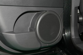 2010款吉普指南者2.4L运动版到店实拍