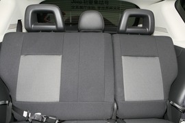 2010款吉普指南者2.4L运动版到店实拍