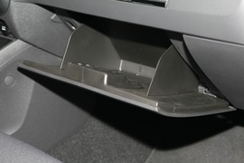 2010款吉普指南者2.4L运动版到店实拍