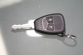 2010款吉普指南者2.4L运动版到店实拍